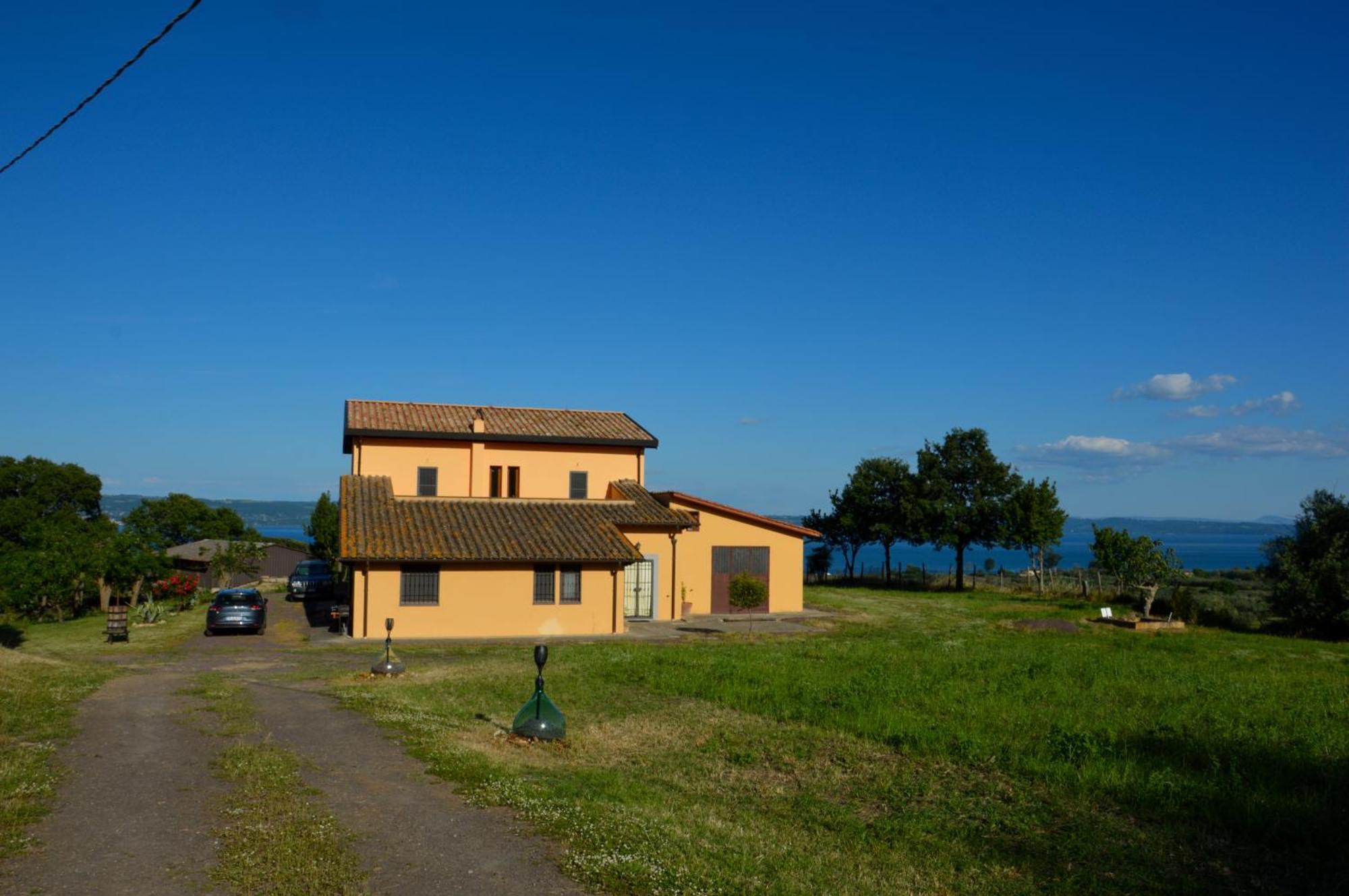Agriturismo "La Fraschetta" Болсена Екстериор снимка