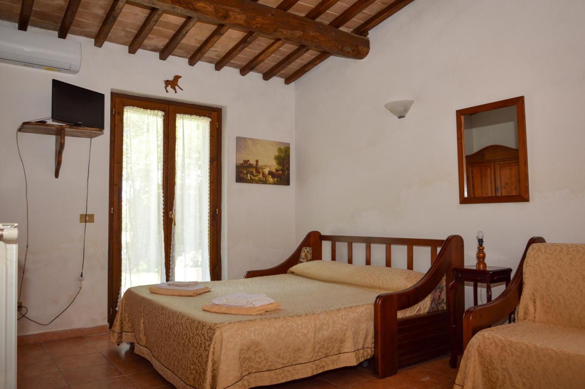 Agriturismo "La Fraschetta" Болсена Екстериор снимка