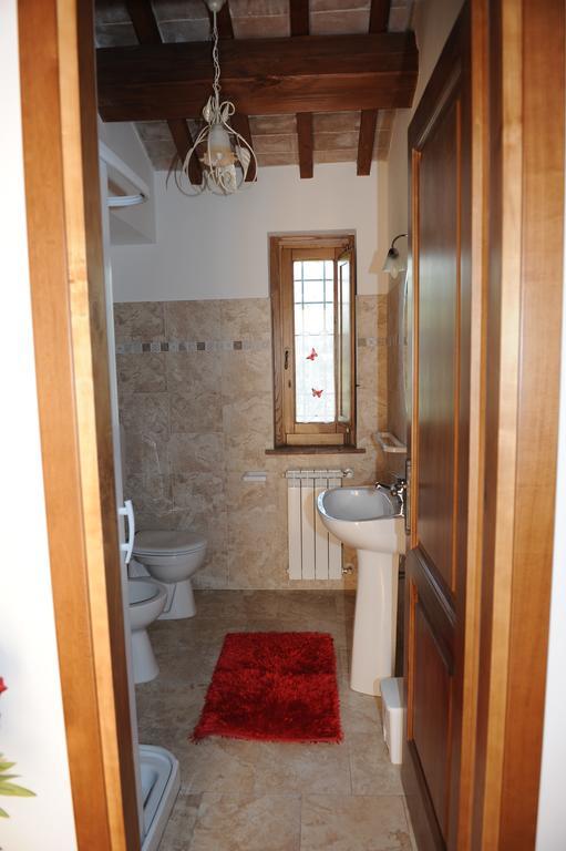 Agriturismo "La Fraschetta" Болсена Екстериор снимка